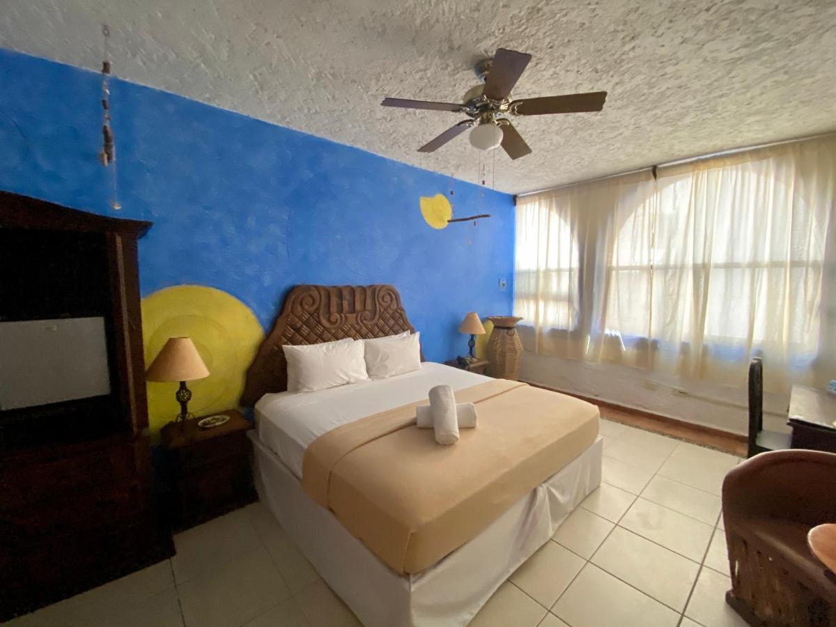 Labna' Suites Cancun Exterior photo